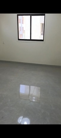 SAR 32,000/year | 5 BR | 5 BHK Apartment | Hall, Kitchen, 2 Washrooms & 2 Balconies | Near Abeer Hospital, Aziziyah