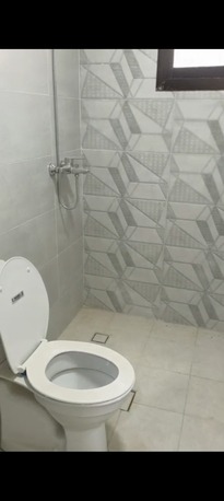 SAR 32,000/year | 5 BR | 5 BHK Apartment | Hall, Kitchen, 2 Washrooms & 2 Balconies | Near Abeer Hospital, Aziziyah