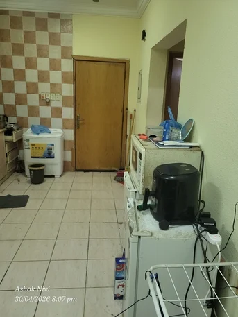 SAR 330/month | 1 Bed Share Available | Furnished 2 BHK Flat | 250 Sq Ft | Bachelor