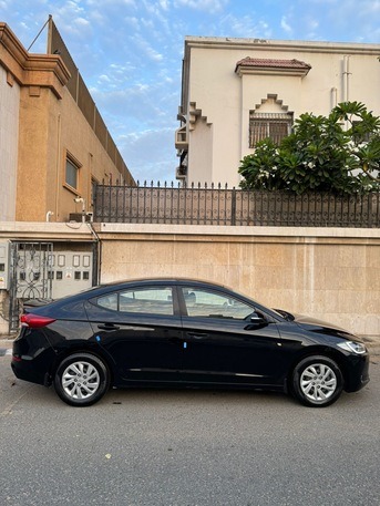 SAR 40,000 | Hyundai Elantra 2017 | Automatic | 170 KM | For Sale