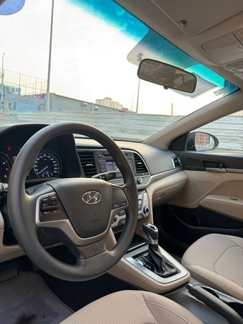 SAR 40,000 | Hyundai Elantra 2017 | Automatic | 170 KM | For Sale