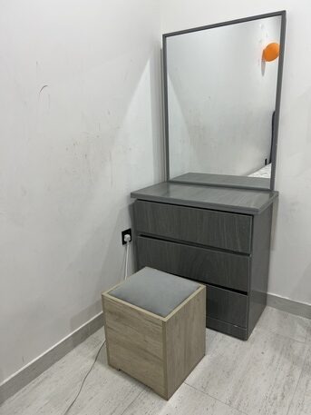 SAR 850 | King Size Bed, 3-Door Wardrobe & Dressing Table with Seat | 8 Months Used | Like New