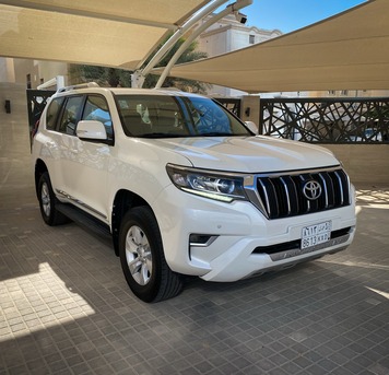 SAR 102,000 | Toyota Land Cruiser Prado 2019 | Automatic | 297,000 KM