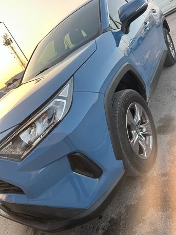 SAR 75,000 | Toyota RAV4 2022 | Automatic | 88,500 KM | For Sale