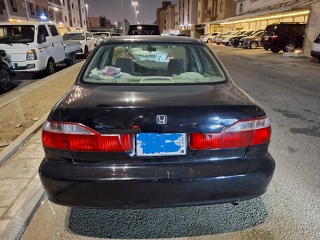SAR 10,000 | Honda Accord 2000 | Manual | 460,000 KM | Black | American Specification