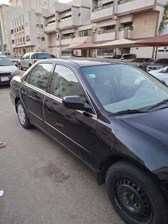 SAR 10,000 | Honda Accord 2000 | Manual | 460,000 KM | Black | American Specification
