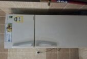 SAR 1,750 | Household Items for Sale | Fridge, Stove with Oven & 2 Wardrobes