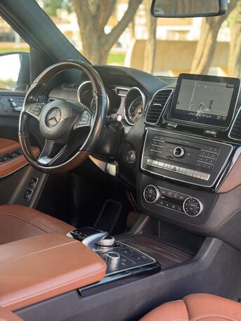 SAR 139,000 | Mercedes-Benz GLS 500 2018 | Automatic | 181 KM | Perfect Condition
