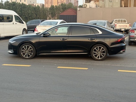 SAR 85,000 | Hyundai Grandeur (Azera) 2022 | Automatic | 58,000 KM | Full Option