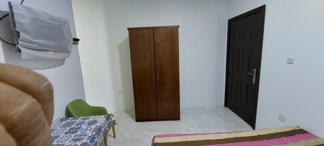 SAR 1,400/Month | Furnished Studio Family Room | Near Mina Port & Corniche | Free Electricity, Water & Wi-Fi