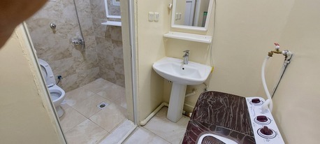 SAR 1,400/Month | Furnished Studio Family Room | Near Mina Port & Corniche | Free Electricity, Water & Wi-Fi