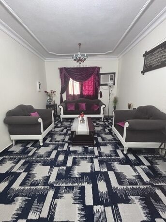 SAR 700 | Sofa Set