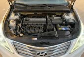 SAR 23,000 | Hyundai Azera 2014 | Automatic | 287,700 KM | 2.4L 4-Cylinder