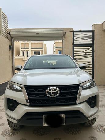SAR 120,000 | Toyota Fortuner VX 2023 | Automatic | V6 | 55 KM | Full Condition