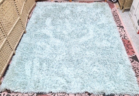 SAR 250 | Luxury Rug | 160 × 230 cm