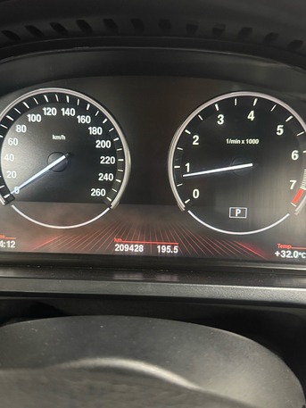 SAR 25,000 | BMW 730 2011 | Automatic | 209 KM | For Sale