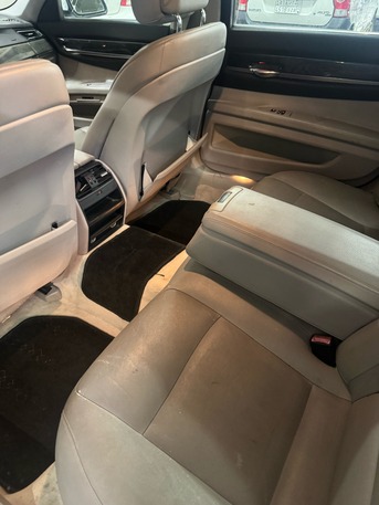 SAR 25,000 | BMW 730 2011 | Automatic | 209 KM | For Sale