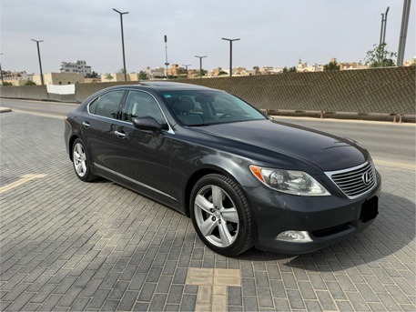 SAR 43,000 | Lexus LS 460 2007 | Automatic | 317,000 KM