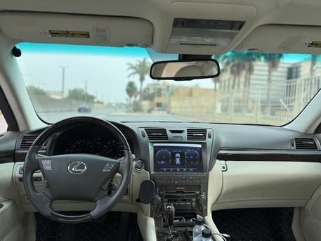 SAR 43,000 | Lexus LS 460 2007 | Automatic | 317,000 KM