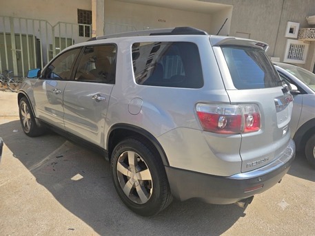 SAR 25,000 | GMC Acadia 2012 | Automatic | 312,124 KM | Family Car