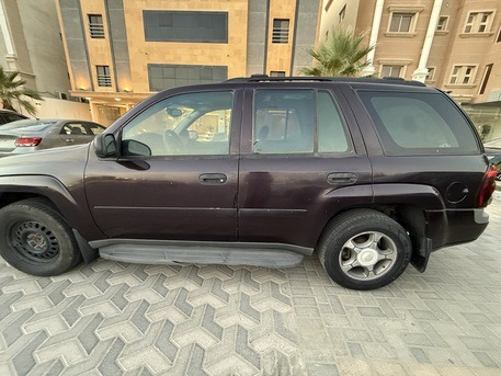 SAR 10,000 | Chevrolet Trailblazer 2009 | Automatic | 366,000 KM | For Sale