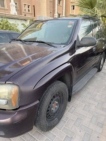 SAR 10,000 | Chevrolet Trailblazer 2009 | Automatic | 366,000 KM | For Sale