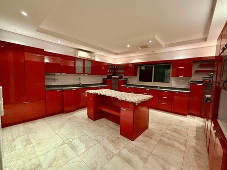 SAR 1,500/Month | Premium Executive Rooms Near King Abdulaziz Road Metro.