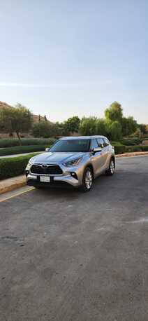 SAR 130,000 | Toyota Highlander Hybrid Limited 2022 | Automatic | Full Options | 85 KM | Personal Use