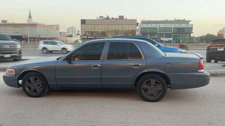 SAR 21,000 | Ford Crown Victoria 2009 | Automatic | 250,000 KM