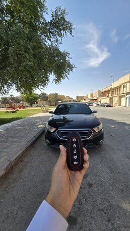SAR 30,000 | Ford Taurus Limited 2013 | Automatic | 360,000 KM