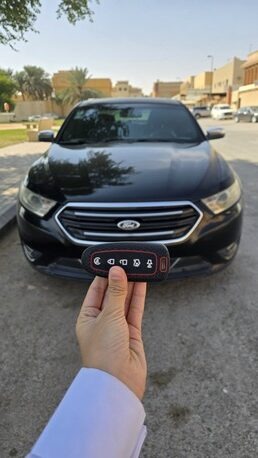 SAR 30,000 | Ford Taurus Limited 2013 | Automatic | 360,000 KM