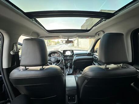 SAR 70,000 | Suzuki Grand Vitara 2024 | Automatic | 28,000 KM | Fully Loaded | Panoramic Sunroof