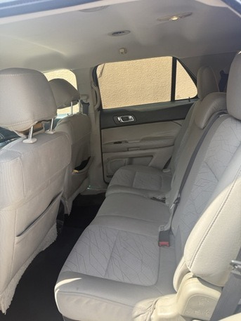 SAR 25,000 | Ford Explorer 2013 | Automatic | 483,000 KM | First Owner | Personal Use