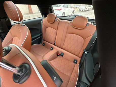 SAR 135,000 | Mini Cooper 2023 | Automatic | 40,000 KM | Full Options | Sunroof | 2nd Owner