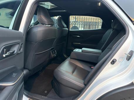 SAR 128,000 | Toyota Crown Hybrid 2023 | Automatic | 50,000 KM | Sunroof | Accident-Free