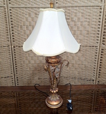 SAR 50, Console With Side Lamp