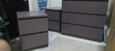 SAR 250 | IKEA Chest of Drawers & 2 Side Tables for Sale