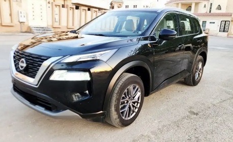 SAR 78,000 | Nissan X-Trail 2024 | Automatic | 79,000 KM | Semi Option