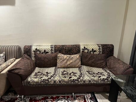 SAR 2,100 | Household Items for Urgent Sale