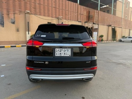 SAR 42,000 | Geely Azkarra 2023 | Automatic | 90,000 KM