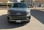 SAR 122,000 (Negotiable) | Ford Expedition XLT 2019 | Automatic | 98,600 KM | Leather Interior & Panoramic Sunroof