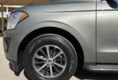 SAR 122,000 (Negotiable) | Ford Expedition XLT 2019 | Automatic | 98,600 KM | Leather Interior & Panoramic Sunroof