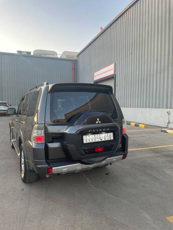 SAR 38,000 | Mitsubishi Pajero 2017 | Automatic | 385,000 KM | Full Option