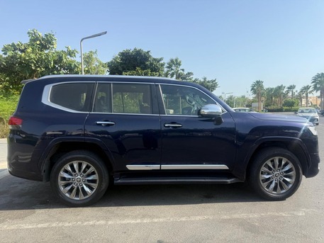 2023 Toyota Land Cruiser VXR | Automatic | 35,000 KM