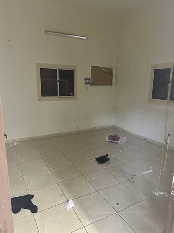 SAR 900/Month | 3-Bedroom Family Flat | Ground Floor