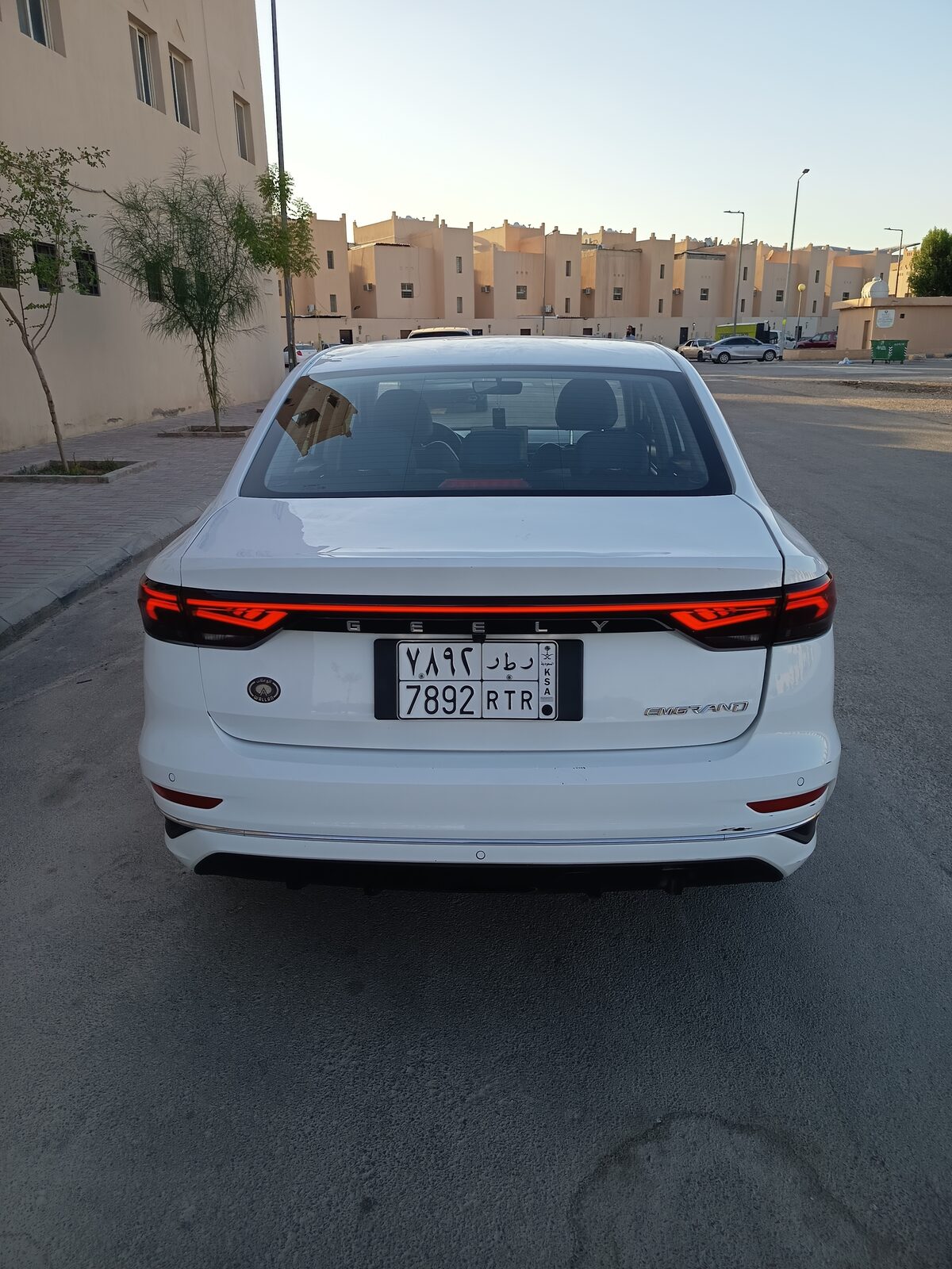 SAR 29,000 | Geely Emgrand 2023 | Automatic | 103,000 KM | Full Option