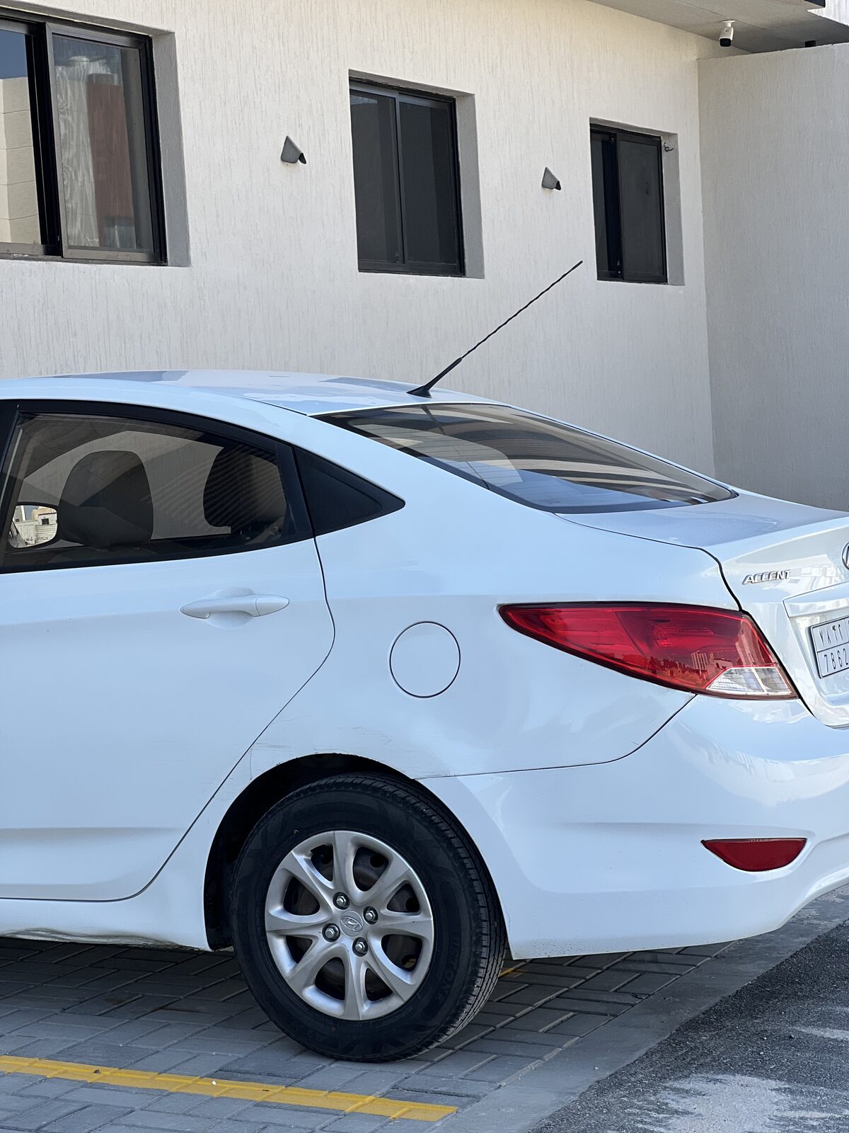 SAR 18,500 | Hyundai Accent 2015 | Automatic | 296,000 KM