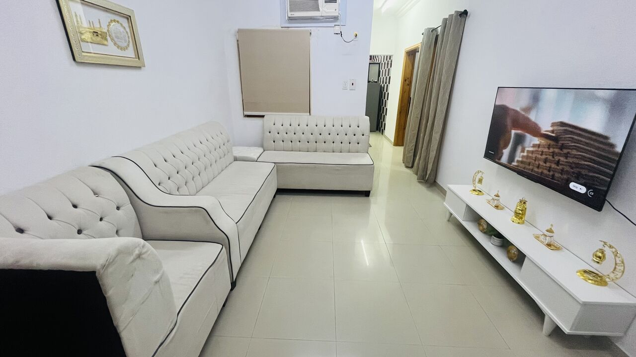 SAR 2,250/Month | Furnished 2BHK Family Flat | Short-Term Rental | Near Centre Point