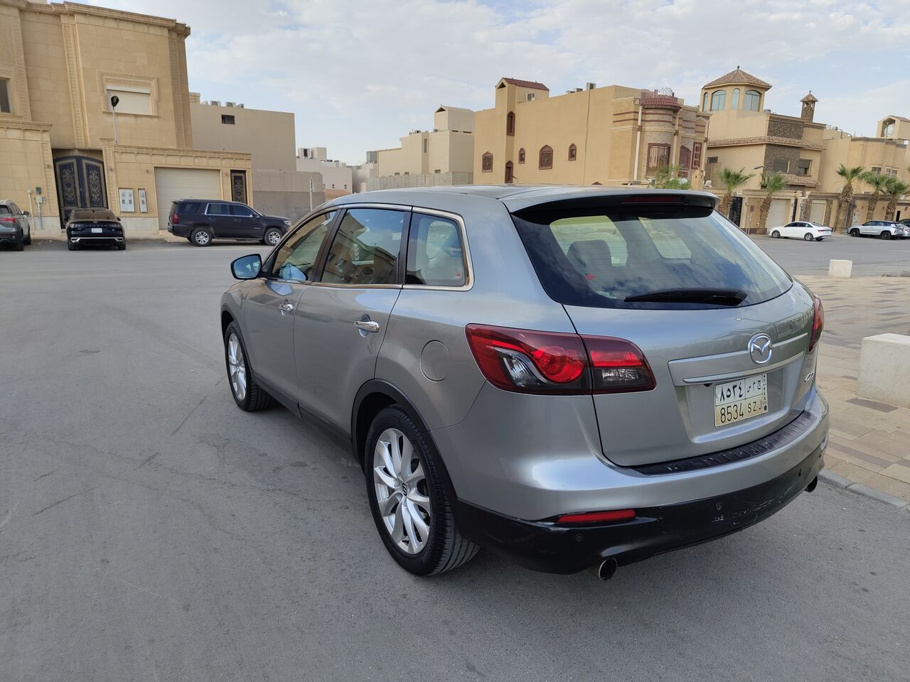 SAR 40,000 | Mazda CX-9 2015 | Automatic | 309,000 KM