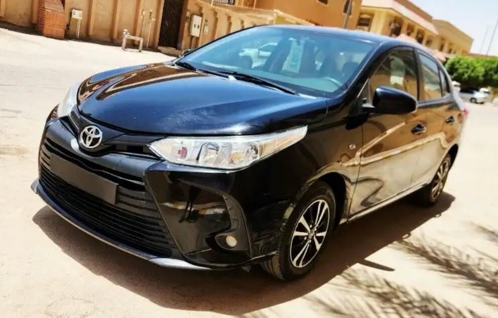 SAR 38,500 | Toyota Yaris Y Plus 2022 | Automatic | 200 KM | Full Option | Alloy Wheels